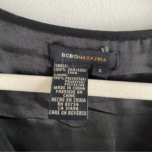 100% Silk  BCBGMAXAZRIA Black V-Neck Flowy Midi Dress Size 2 - Picture 5 of 13